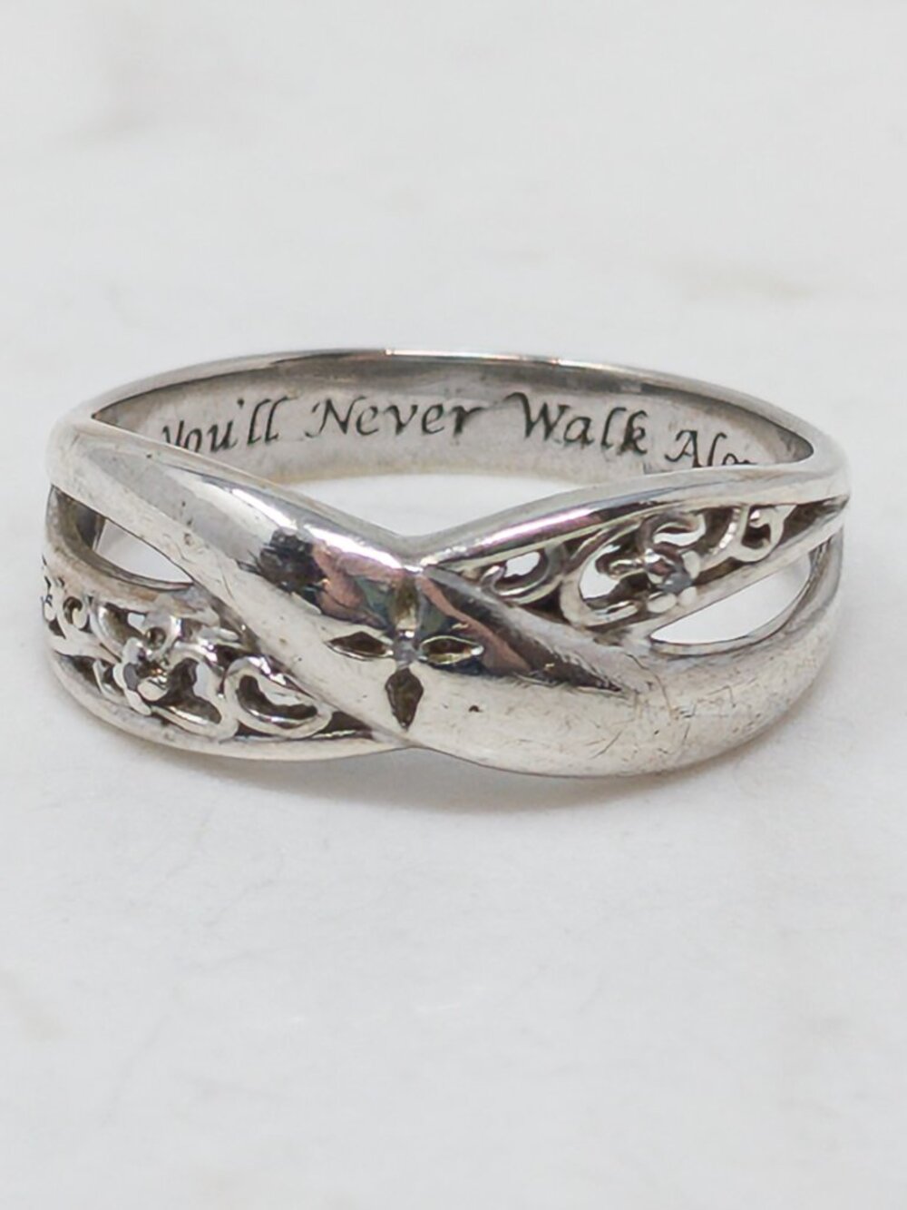 Bradford Exchange “You’ll Never Walk Alone” Sterling Silver Diamond Ring Size 7